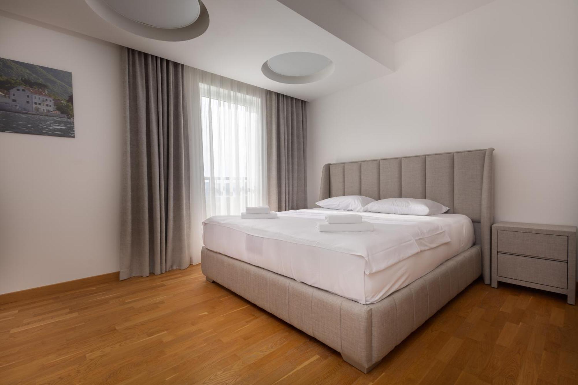 Panorama Bay Luxury Apartments Kotor Exterior photo